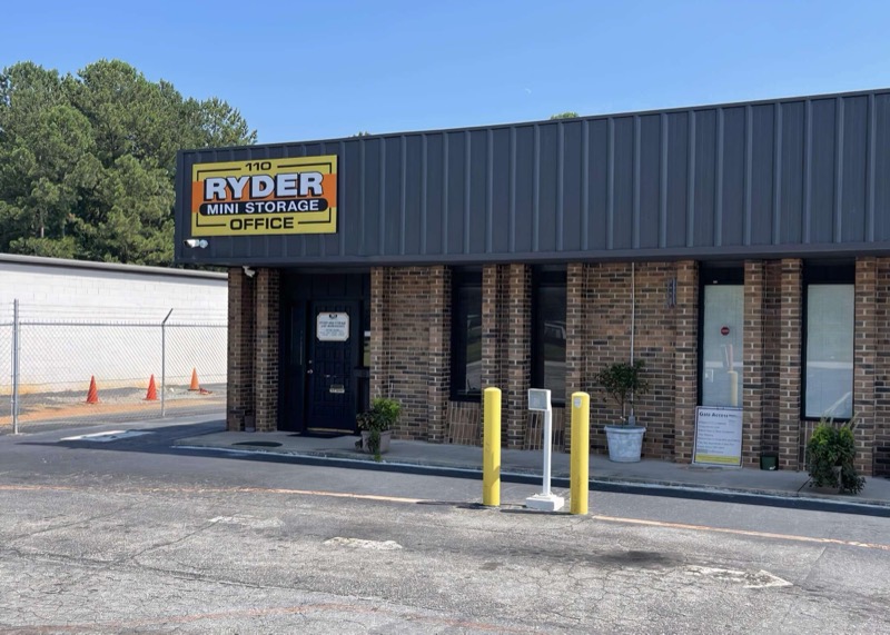 Keypad entry at the gate of the secured parking and storage property at Ryder Mini Storage